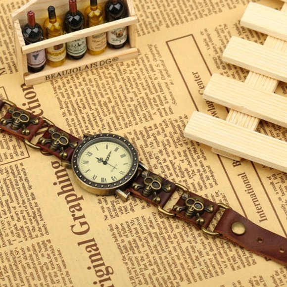 ✨✨BRAND NEW Punk Style Skull Leather Women Watch - Picture 6 of 6